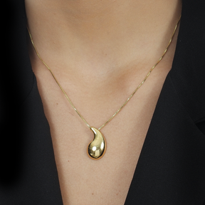 Colar Dourado Gota Curvada