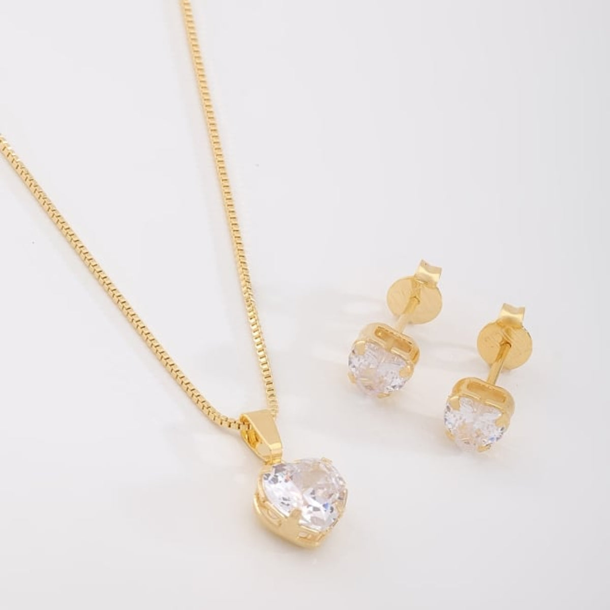 Conjunto de Colar e Brinco Coração