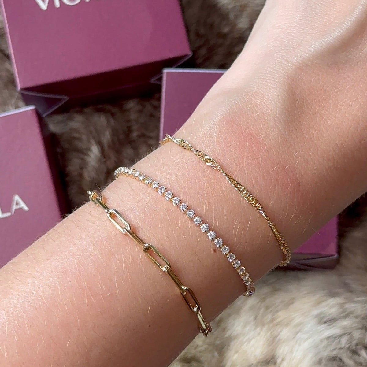 Mix de Pulseiras Douradas