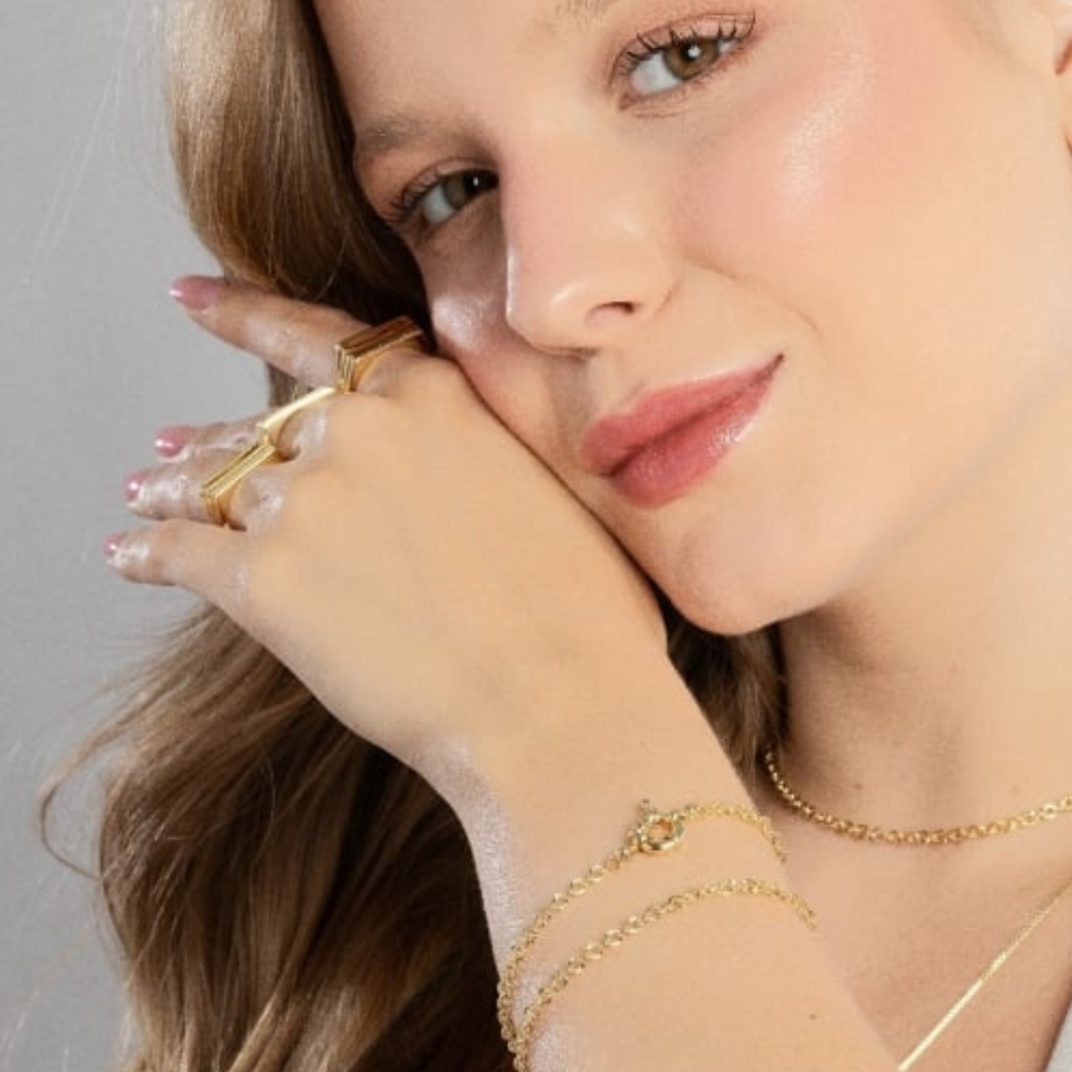 Pulseira Dourada Elos