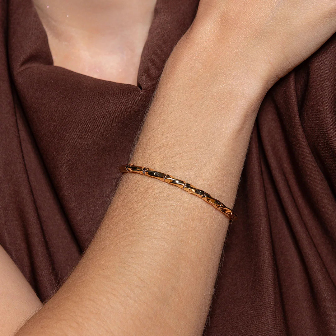 Pulseira Dourada Feminina